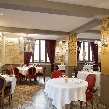 Logis - Hotel & Restaurant Du Tribunal-3